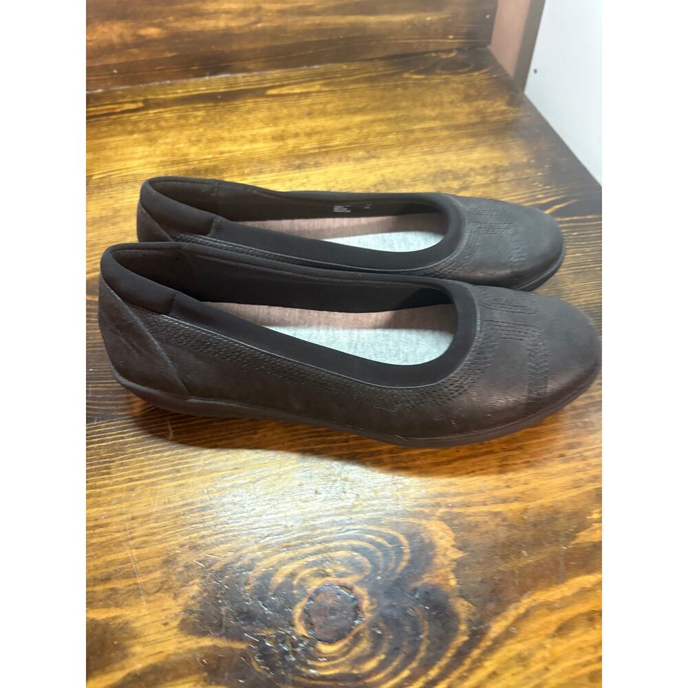 Clarks Cloudsteppers Black Flats Size 7